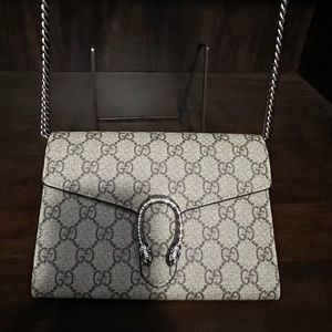 Gucci shoulder bag